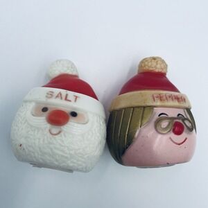 Vintage Plastic Salt & Pepper Shakers  Santa & Mrs Claus Heads 1976